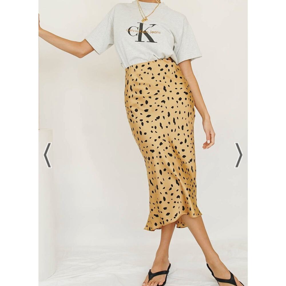 Matik On Stage Bias Cut Midi Skirt Leopard Business Casual Network Event S Retro